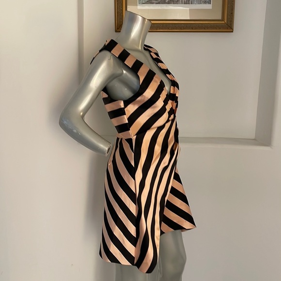 TOPSHOP Stripe Wrap Structured Mini Dress Size 10 - Picture 6 of 15